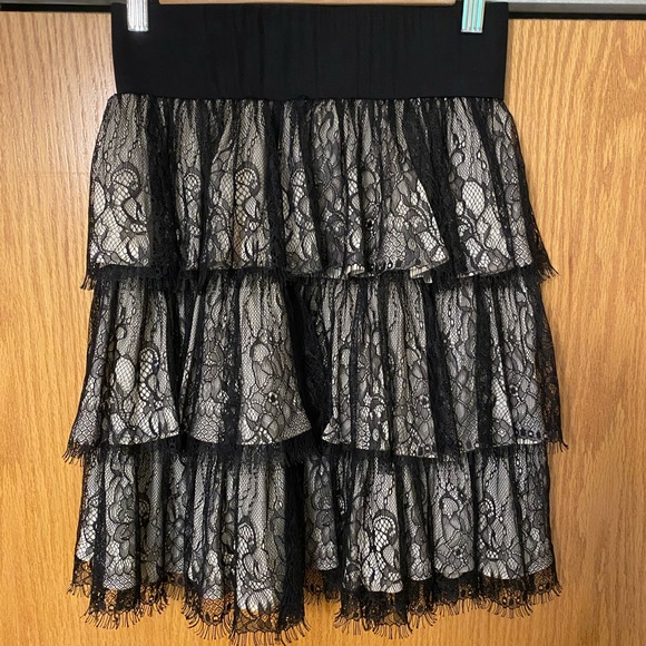 Tt lace “Emily” skirt size 1 - Picture 1 of 7
